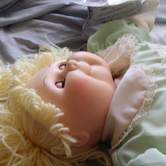 Hand made cabbage patch doll - Picture 5 of 6